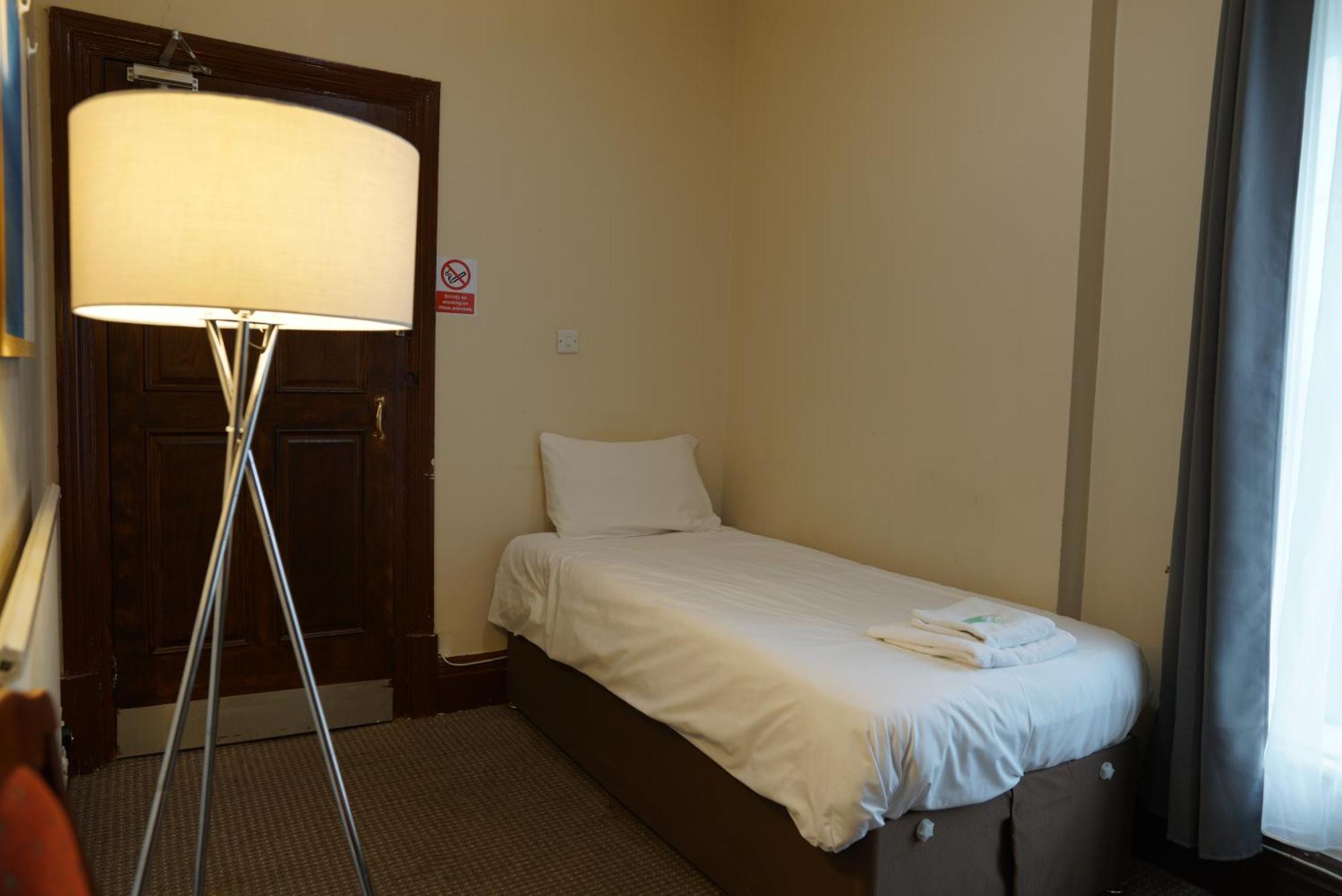 Royal Hotel Kettering Extérieur photo